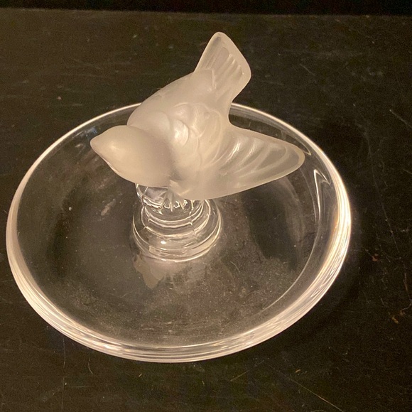 Lalique France Crystal SPARROW BIRD JEWELRY RING PIN HOLDER TRINKET DISH